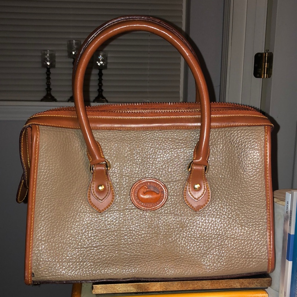 Dooney & Bourke